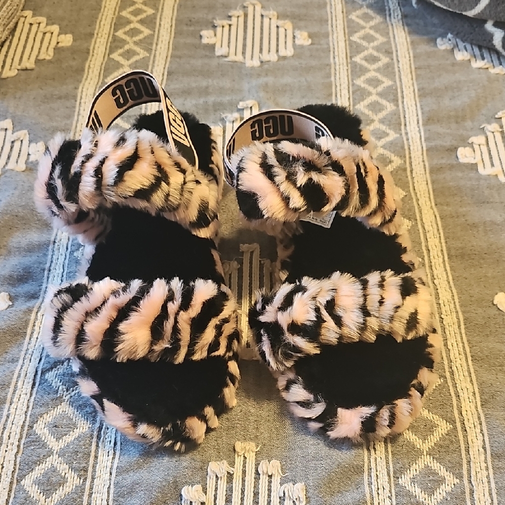 UGG Black and Pink Fuzzy Sandals Size 10 Women